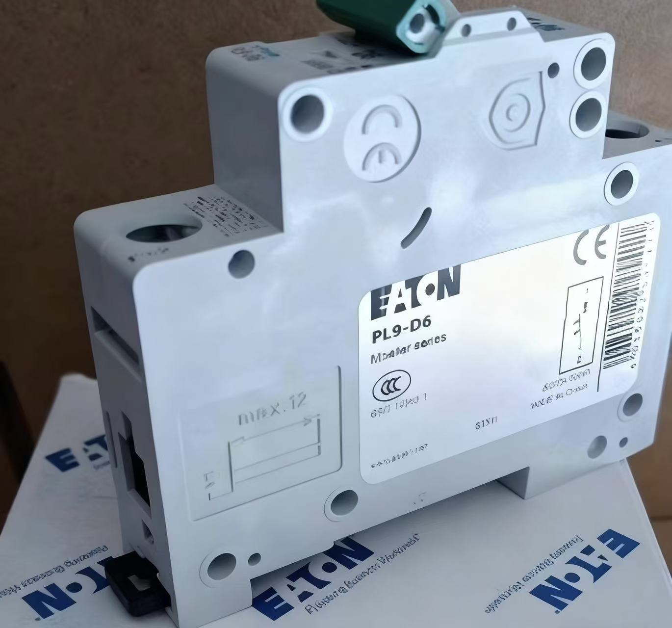 EATON伊頓Bussmann系列NH熔斷器底座和開(kāi)關(guān) CH22-TPS